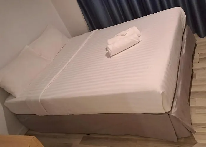 Nantra Ploenchit Hotel 3*