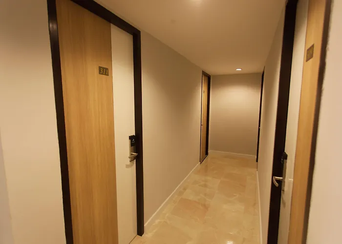Hotel Nantra Ploenchit Bangkok