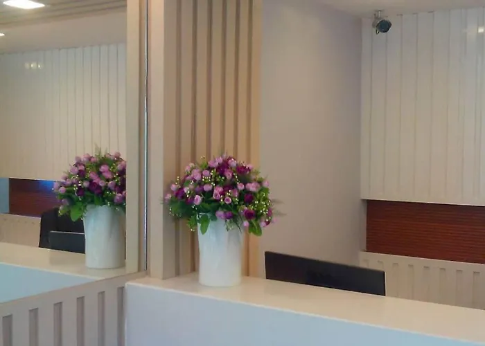 Nantra Ploenchit Bangkok