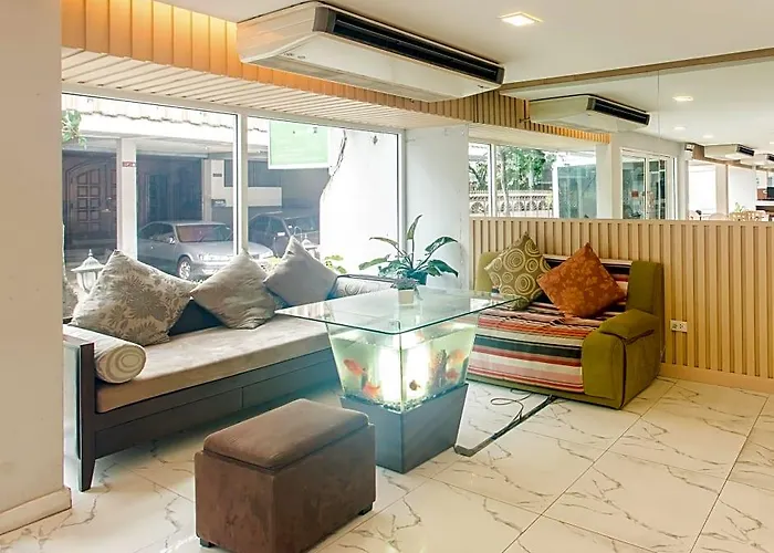 Nantra Ploenchit 3*