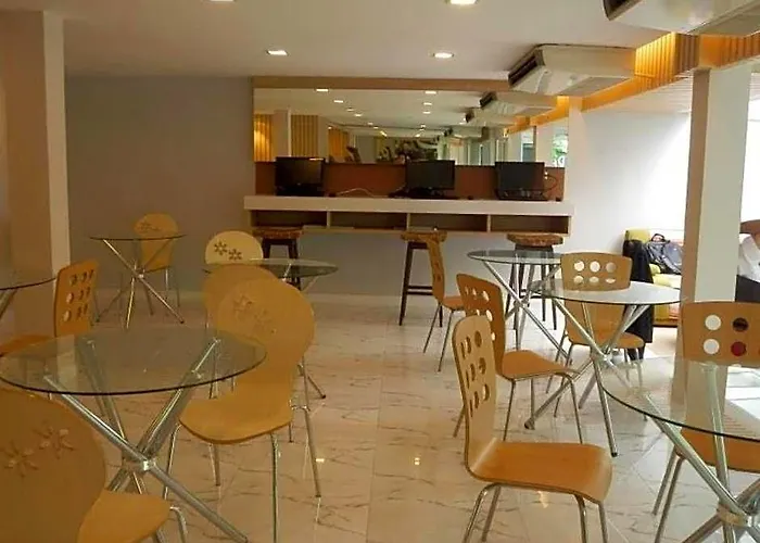 Nantra Ploenchit Bangkok