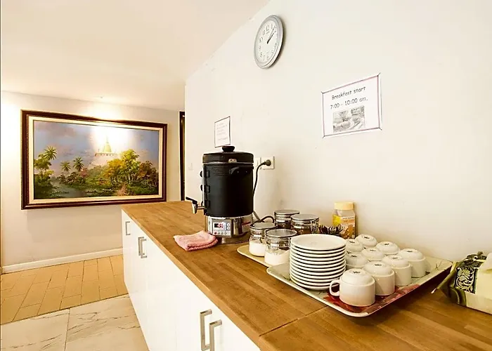 Nantra Ploenchit Hotel 3*